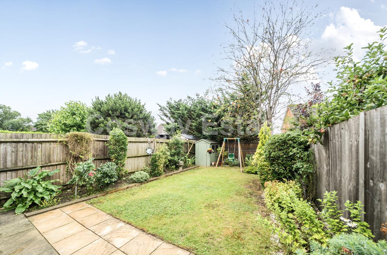 Bampton Drive, Mill Hill, NW7, London